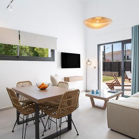 Seascape Villas Vassiliki - Beachfront Villas Bagian luar foto