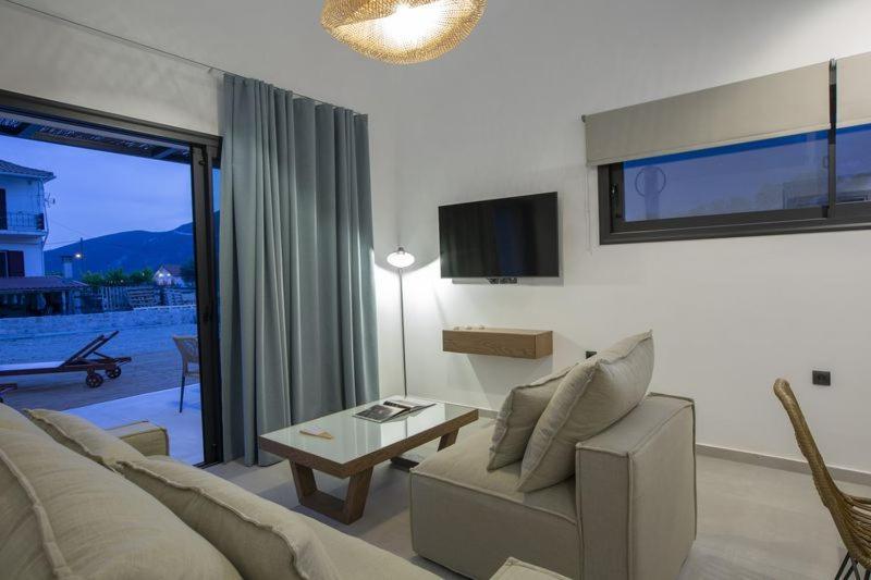 Seascape Villas Vassiliki - Beachfront Villas Bagian luar foto