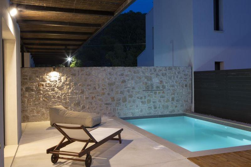 Seascape Villas Vassiliki - Beachfront Villas Bagian luar foto