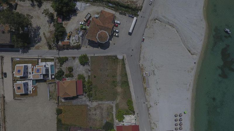 Seascape Villas Vassiliki - Beachfront Villas Bagian luar foto