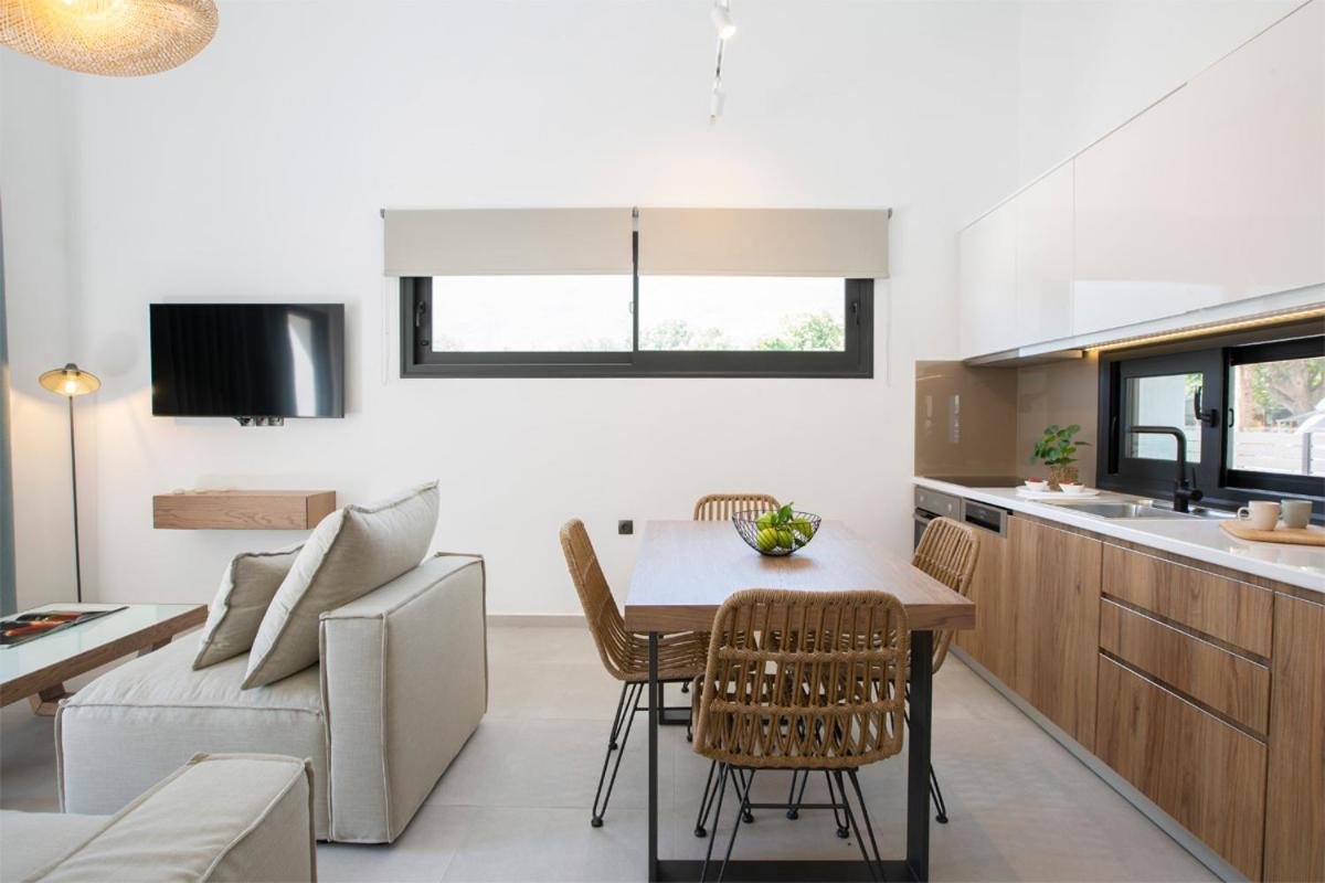 Seascape Villas Vassiliki - Beachfront Villas Bagian luar foto