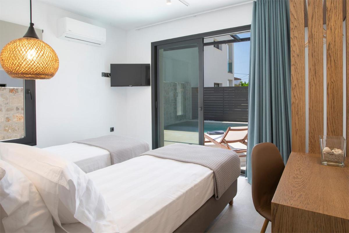Seascape Villas Vassiliki - Beachfront Villas Bagian luar foto